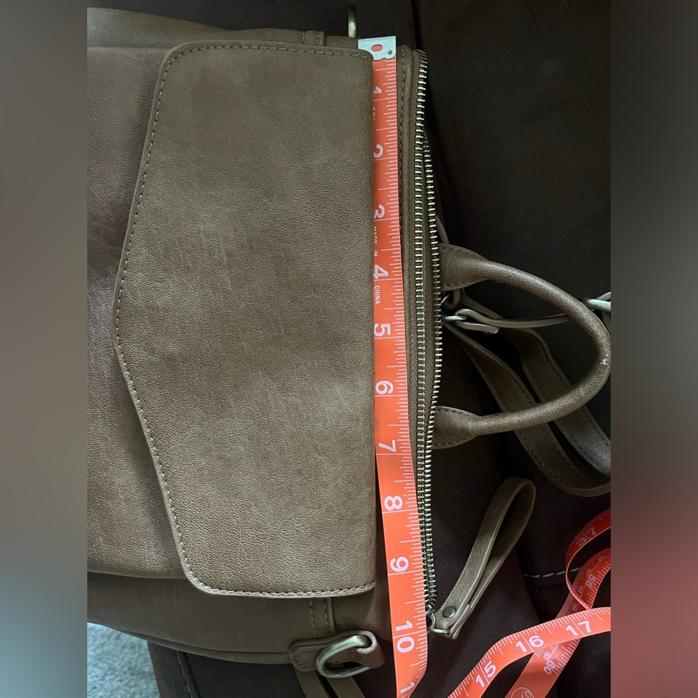 Brown leather backpack style Antik Kraft bag. - Picture 7 of 8